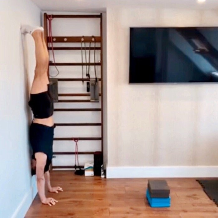 Handstands - focus on alignment